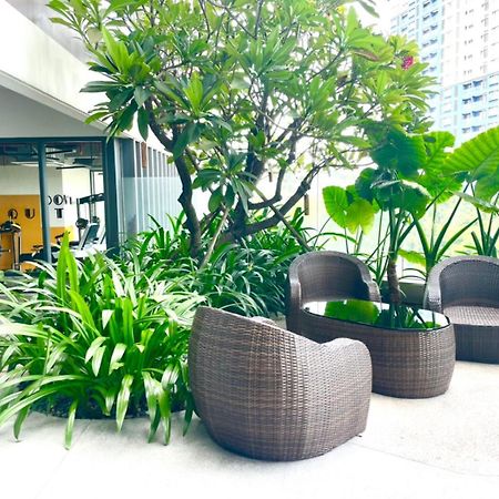 Compass One Building - Luxury Apartments Ap Phu Tho Kültér fotó